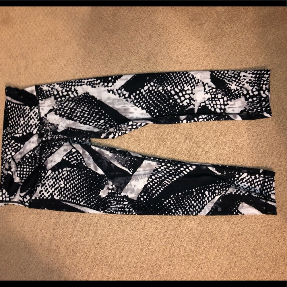 Printed cropped leggings